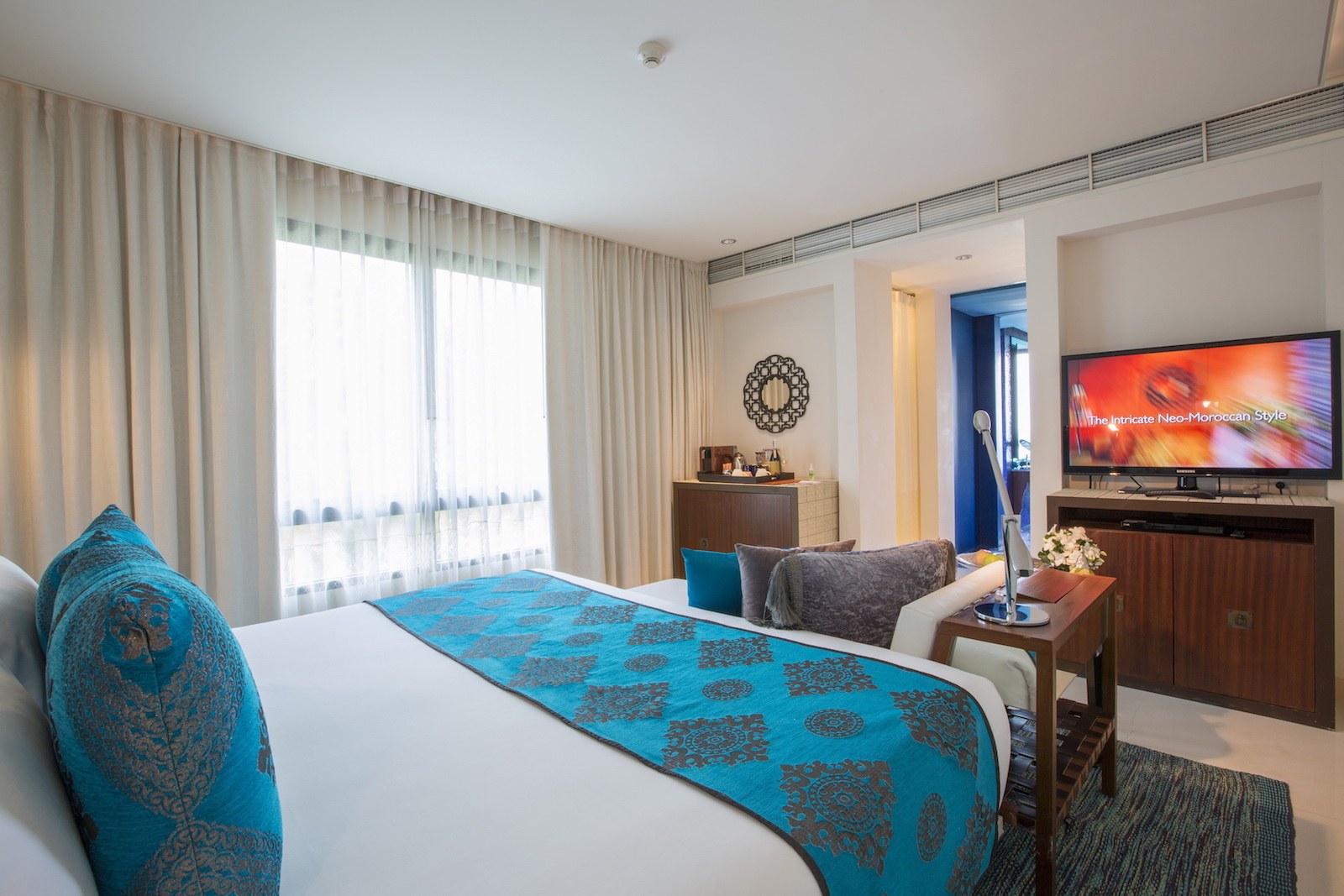 Celestial Suite Balcony Jacuzzi