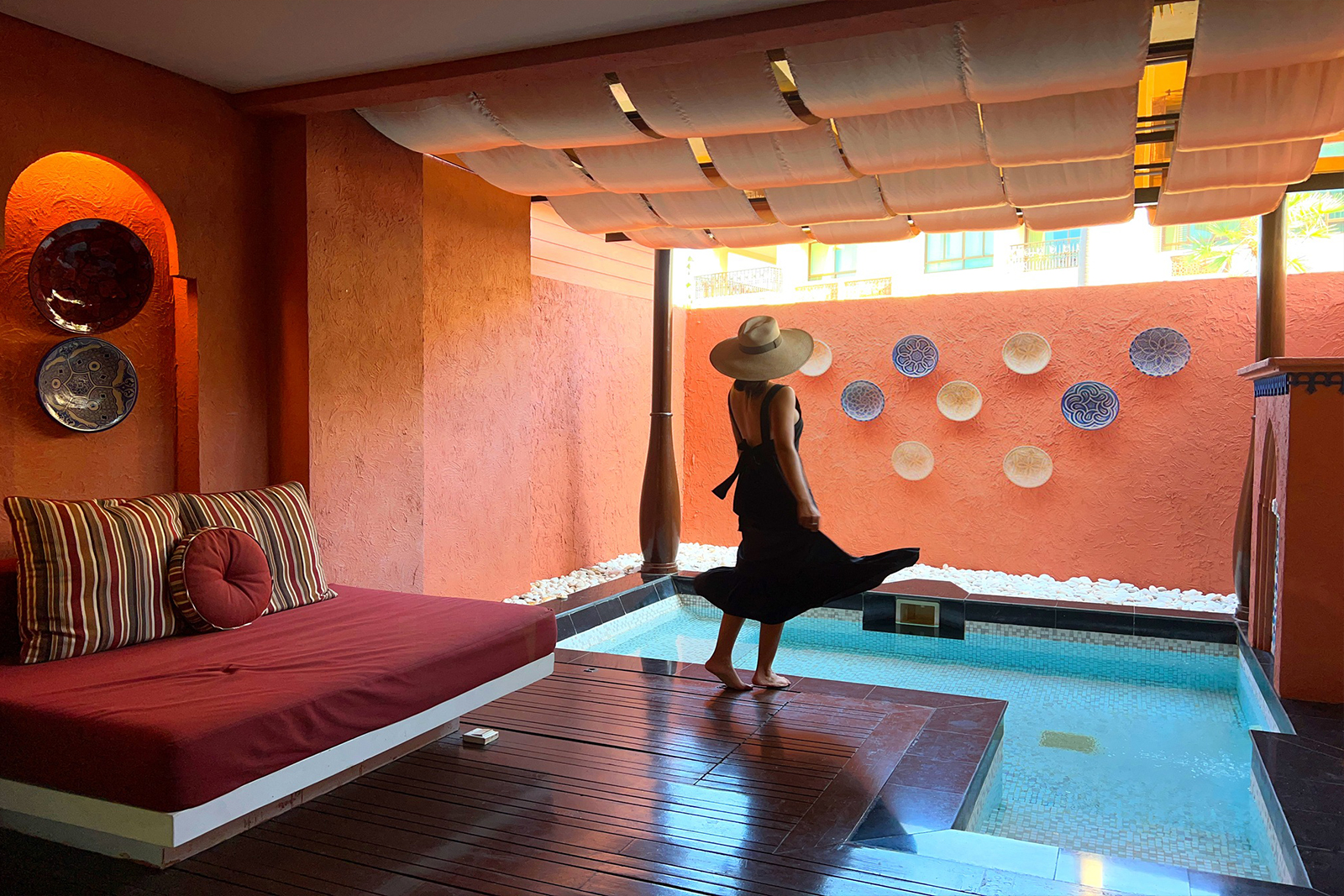 Fountain Pool Suite