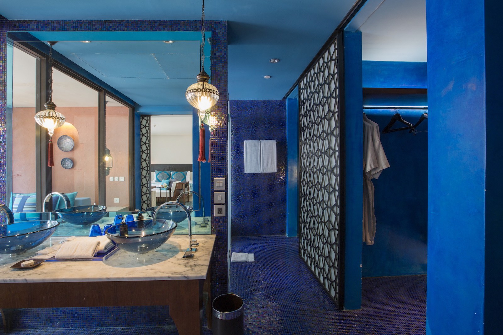jacuzzi-suite